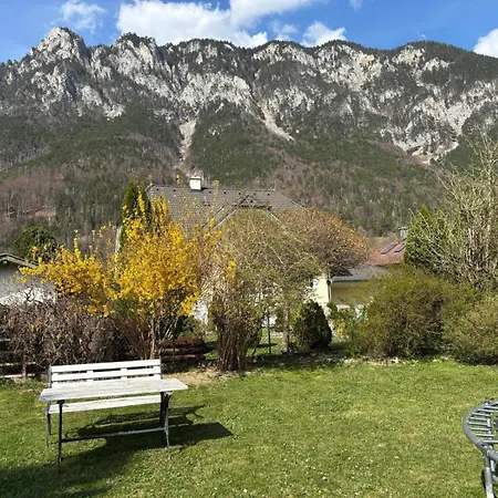 Garden Minou * Hirschwang